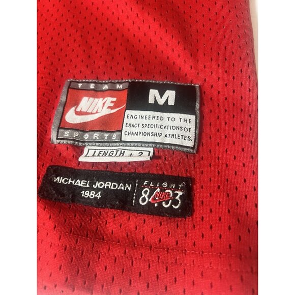 Red NBA Chicago Bulls NIKE #23 JORDAN 1984 Flight 8403 Jersey Medium +2 Read - Picture 2 of 10